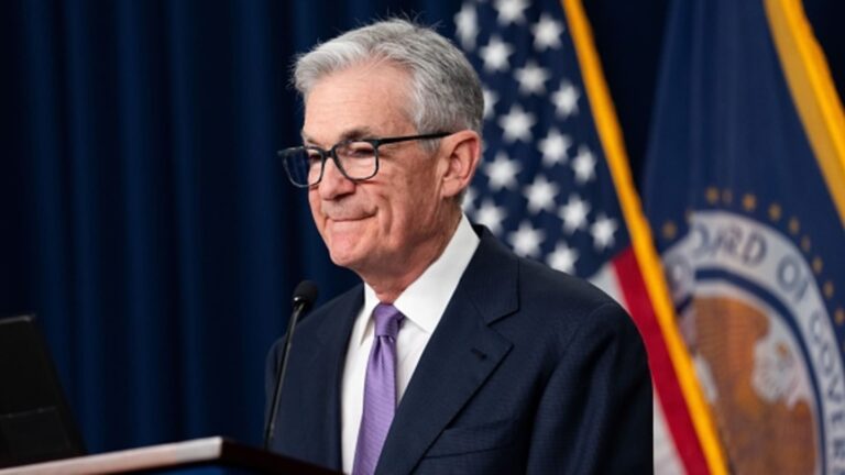 107347650 1702561947353 gettyimages 1845893028 US WASHINGTON DC FED INTEREST RATES UNCHANGED